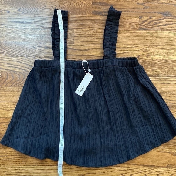 Glam NWT Black Top- Large - Picture 9 of 10